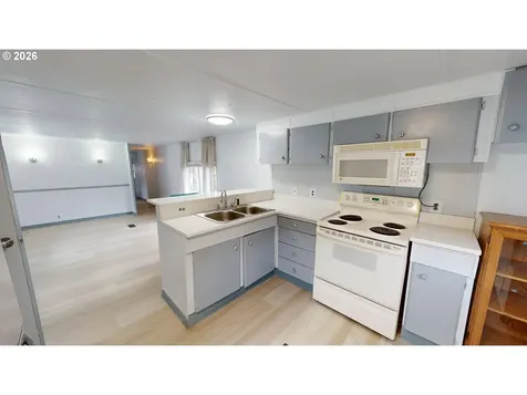 16345 Grootendorst Lane Brookings OR 97415