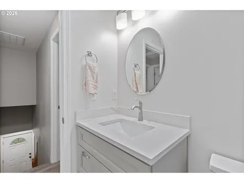 3243 SE 119th Avenue Portland OR 97266
