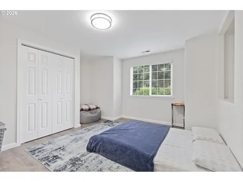 3243 SE 119th Avenue Portland OR 97266