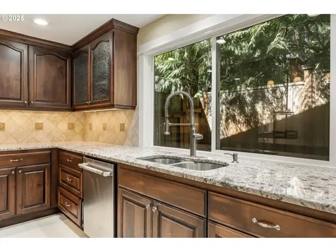1920 SW Pheasant Drive Beaverton OR 97003