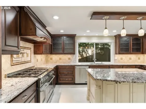 1920 SW Pheasant Drive Beaverton OR 97003