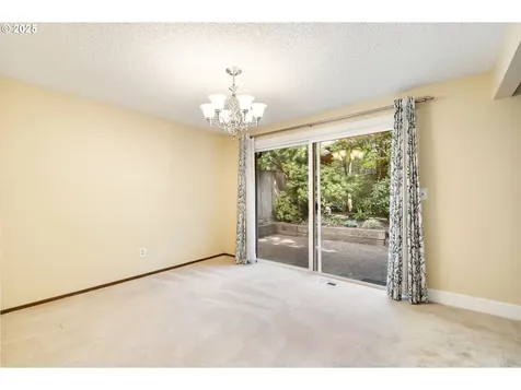 1920 SW Pheasant Drive Beaverton OR 97003