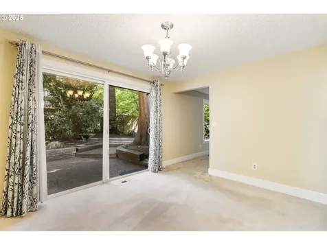 1920 SW Pheasant Drive Beaverton OR 97003