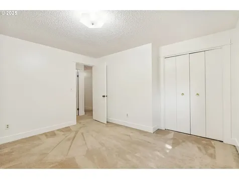 1920 SW Pheasant Drive Beaverton OR 97003