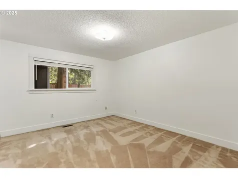 1920 SW Pheasant Drive Beaverton OR 97003