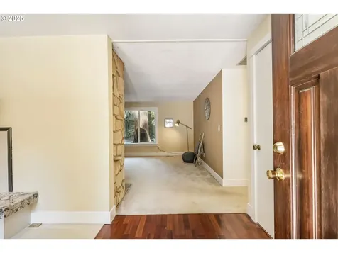 1920 SW Pheasant Drive Beaverton OR 97003
