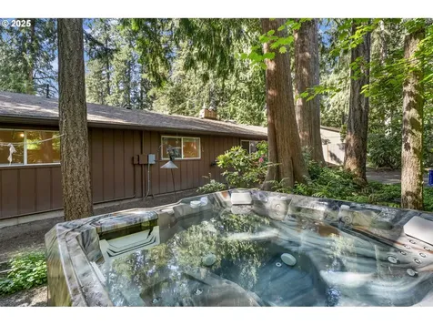1920 SW Pheasant Drive Beaverton OR 97003