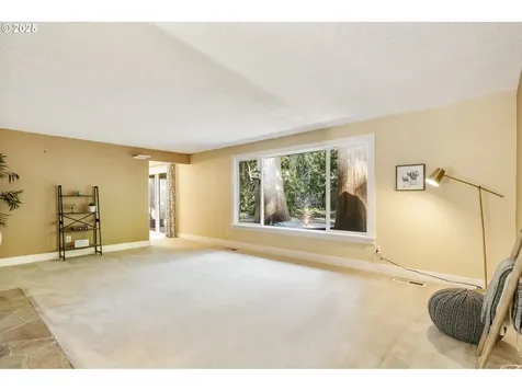 1920 SW Pheasant Drive Beaverton OR 97003