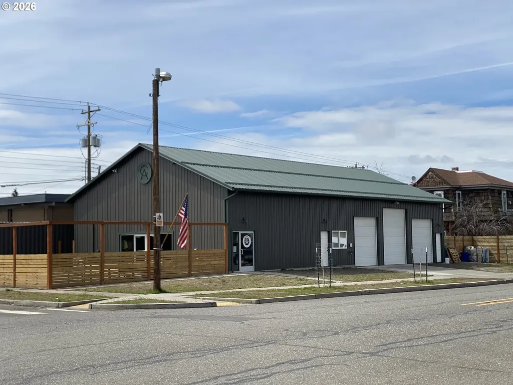 206 W Broadway Street Goldendale WA 98620