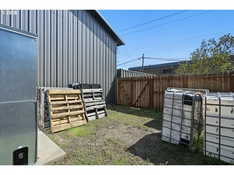 206 W Broadway Street Goldendale WA 98620