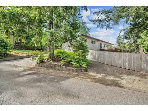 7429 SE 118th Drive Portland OR 97266