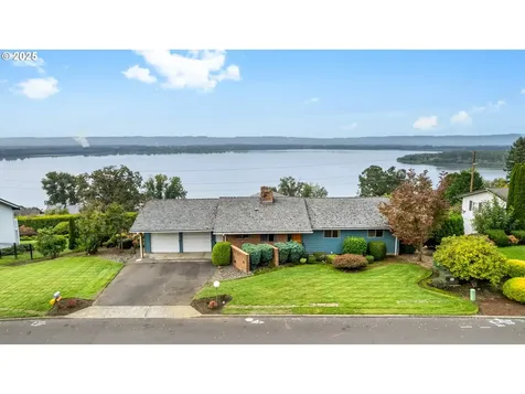 8916 NW Lakecrest Avenue Vancouver WA 98665