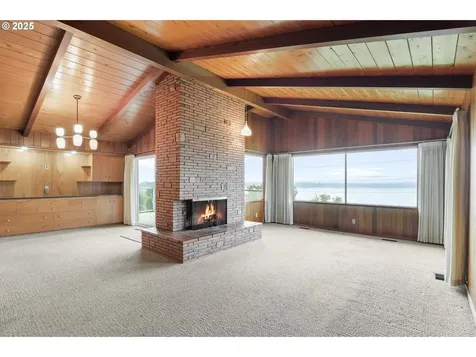 8916 NW Lakecrest Avenue Vancouver WA 98665