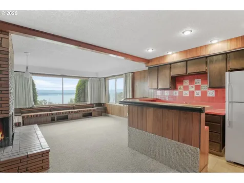 8916 NW Lakecrest Avenue Vancouver WA 98665