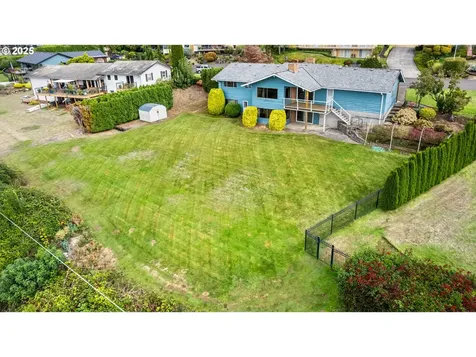 8916 NW Lakecrest Avenue Vancouver WA 98665