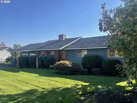 8916 NW Lakecrest Avenue Vancouver WA 98665