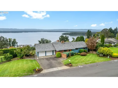 8916 NW Lakecrest Avenue Vancouver WA 98665