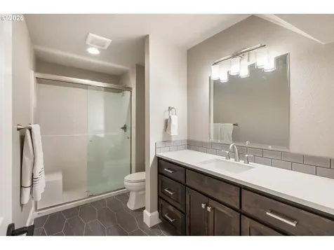 5018 NW 199th Street Ridgefield WA 98642