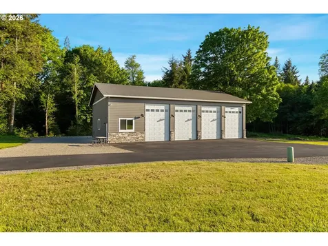 5018 NW 199th Street Ridgefield WA 98642