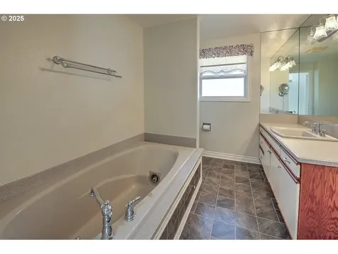 4510 NW 324th Street Ridgefield WA 98642