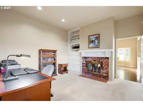7240 SW Lake Bluff Court Wilsonville OR 97070