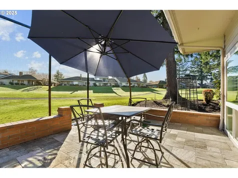 7240 SW Lake Bluff Court Wilsonville OR 97070
