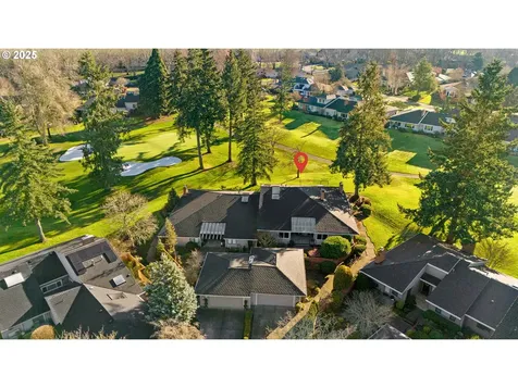 7240 SW Lake Bluff Court Wilsonville OR 97070