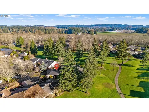7240 SW Lake Bluff Court Wilsonville OR 97070