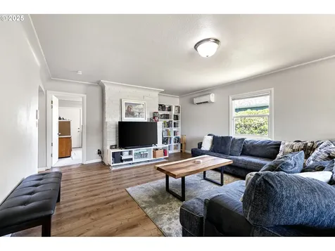 2114 Centennial Boulevard Springfield OR 97477