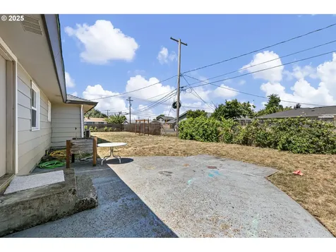 2114 Centennial Boulevard Springfield OR 97477