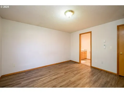 130 SW West Hills Drive Mcminnville OR 97128
