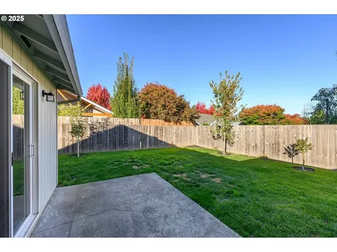 130 SW West Hills Drive Mcminnville OR 97128