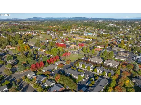 130 SW West Hills Drive Mcminnville OR 97128