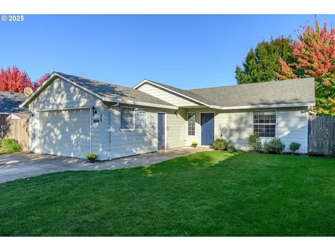 130 SW West Hills Drive Mcminnville OR 97128