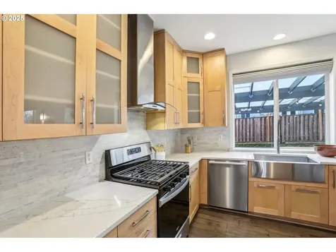 16046 NW Trakehner Way Portland OR 97229