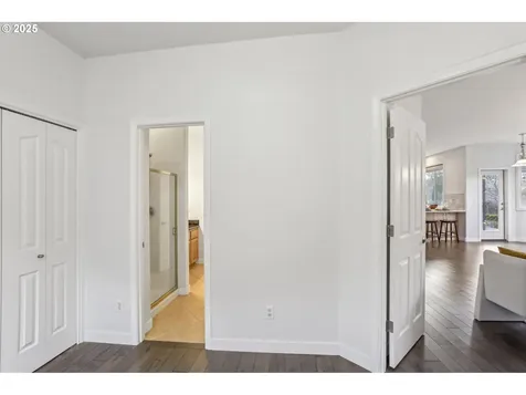 16046 NW Trakehner Way Portland OR 97229