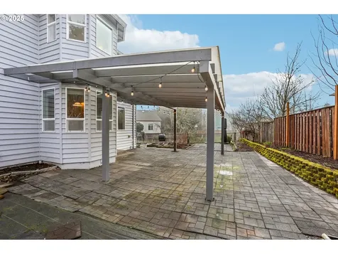 16046 NW Trakehner Way Portland OR 97229