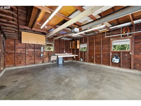 107 NW 10th Avenue Canby OR 97013