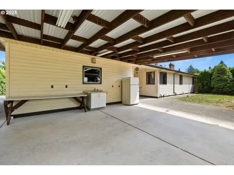 107 NW 10th Avenue Canby OR 97013