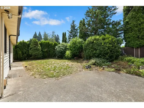 107 NW 10th Avenue Canby OR 97013