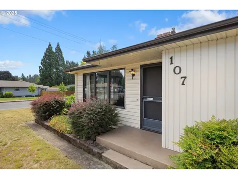 107 NW 10th Avenue Canby OR 97013