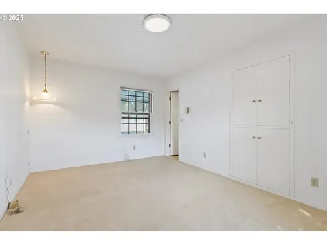 5249 SE 35th Avenue Portland OR 97202