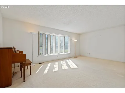 5249 SE 35th Avenue Portland OR 97202