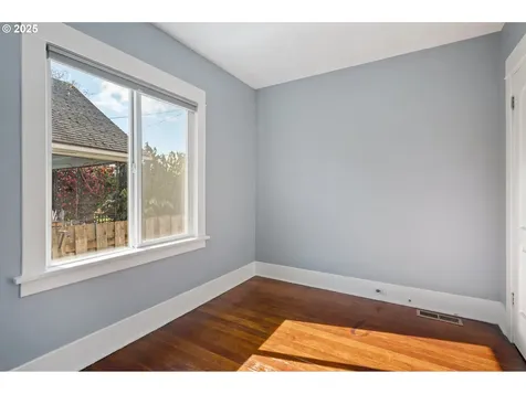 4104 SE 62nd Avenue Portland OR 97206