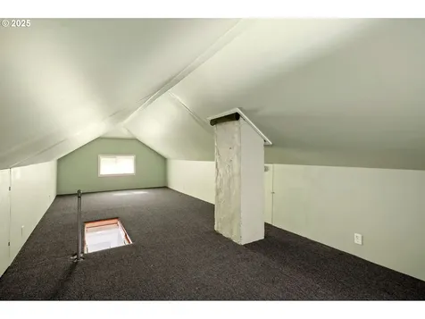 4104 SE 62nd Avenue Portland OR 97206