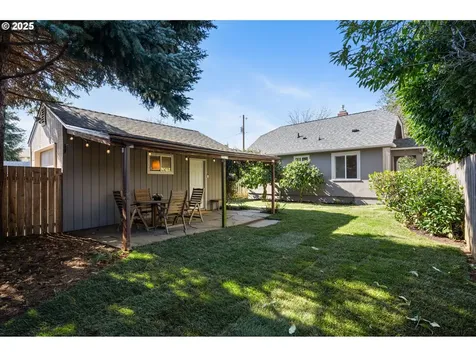 4104 SE 62nd Avenue Portland OR 97206