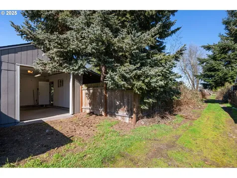 4104 SE 62nd Avenue Portland OR 97206