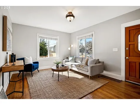 4104 SE 62nd Avenue Portland OR 97206