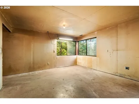 27783 SW Strawberry Hill Drive Hillsboro OR 97123