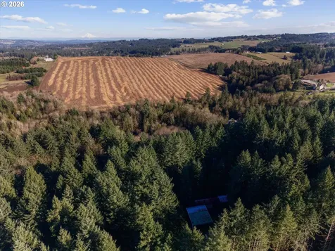 27783 SW Strawberry Hill Drive Hillsboro OR 97123